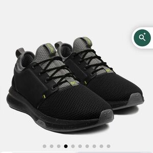 Brand New KURU ATOM SNEAKERS SIZE 10.5 MEN